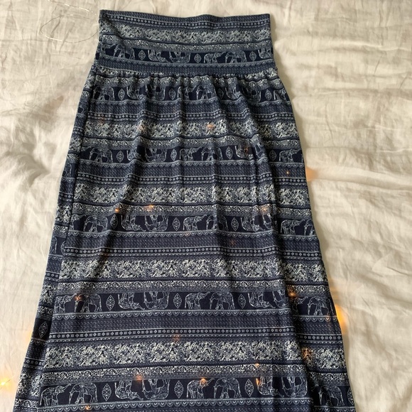 Maxi Skirt Elephant Print - Picture 1 of 2